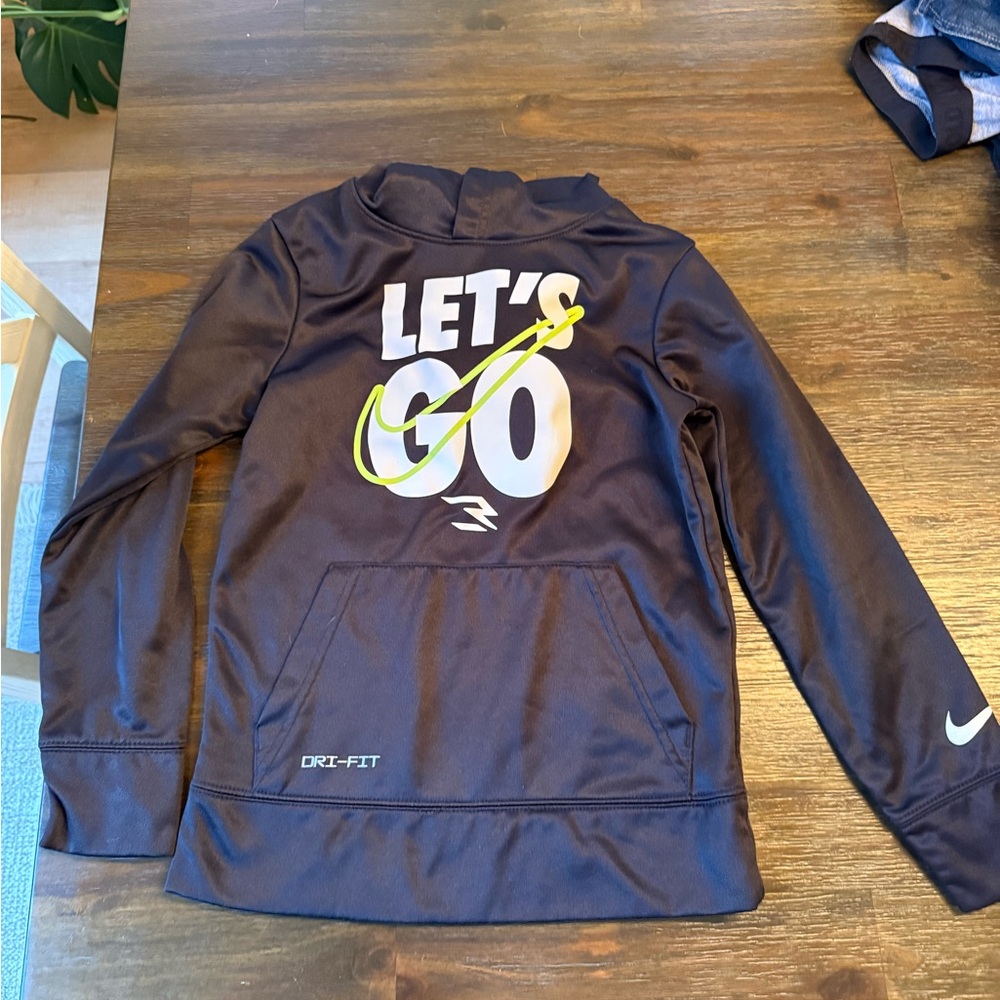 Nike Dri-FIT Boys 10-12 no tag lightly worn